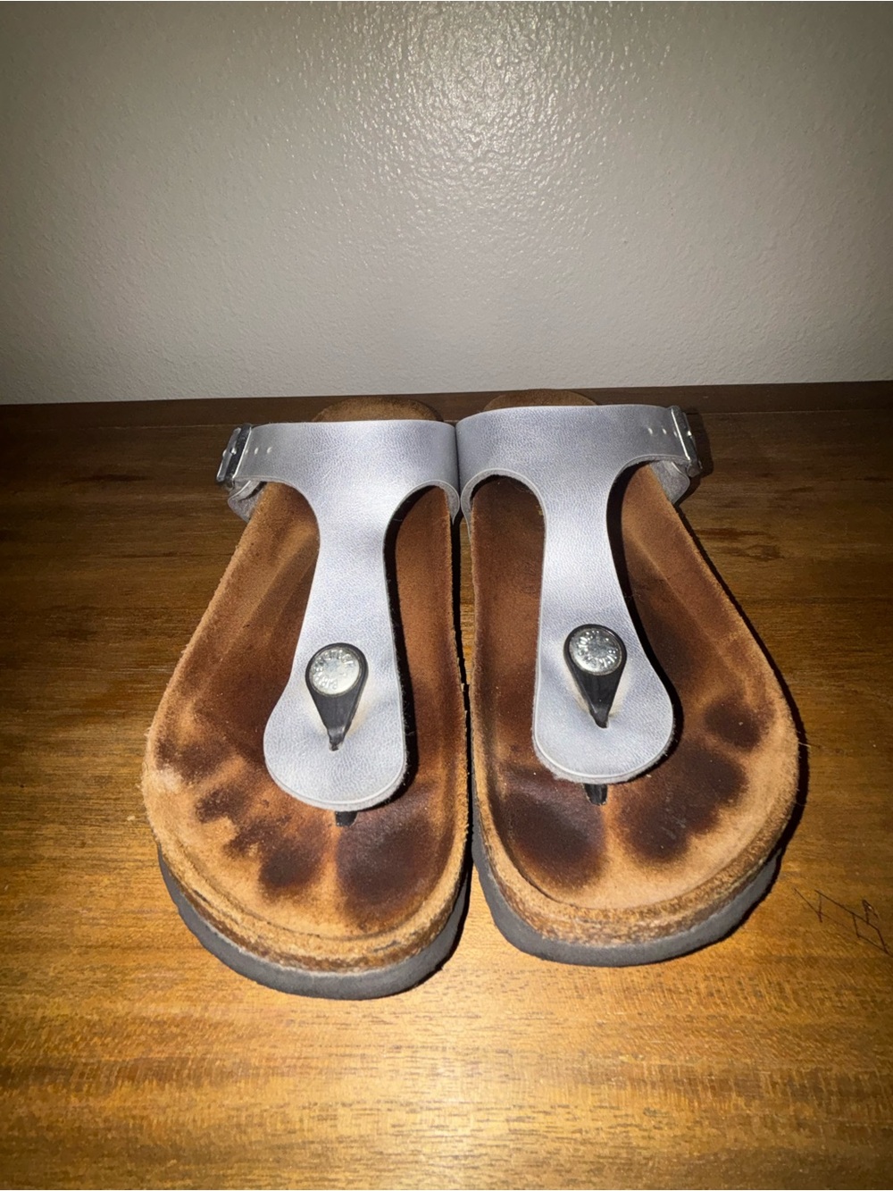 Birkenstock Gizeh Birko-Flor Silver Leather Sandals Women's Size US Sz 7.5 EU 38 - Picture 2 of 7